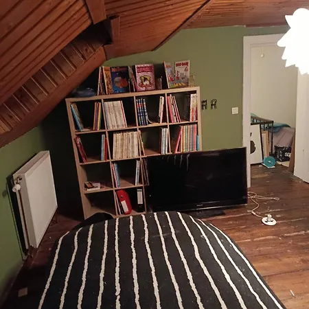 Well Located Place Close To The Castle * Soumagne